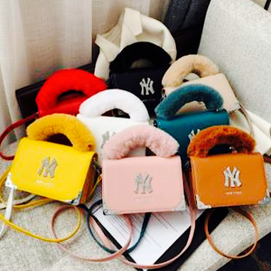 NY Bags with fur handle